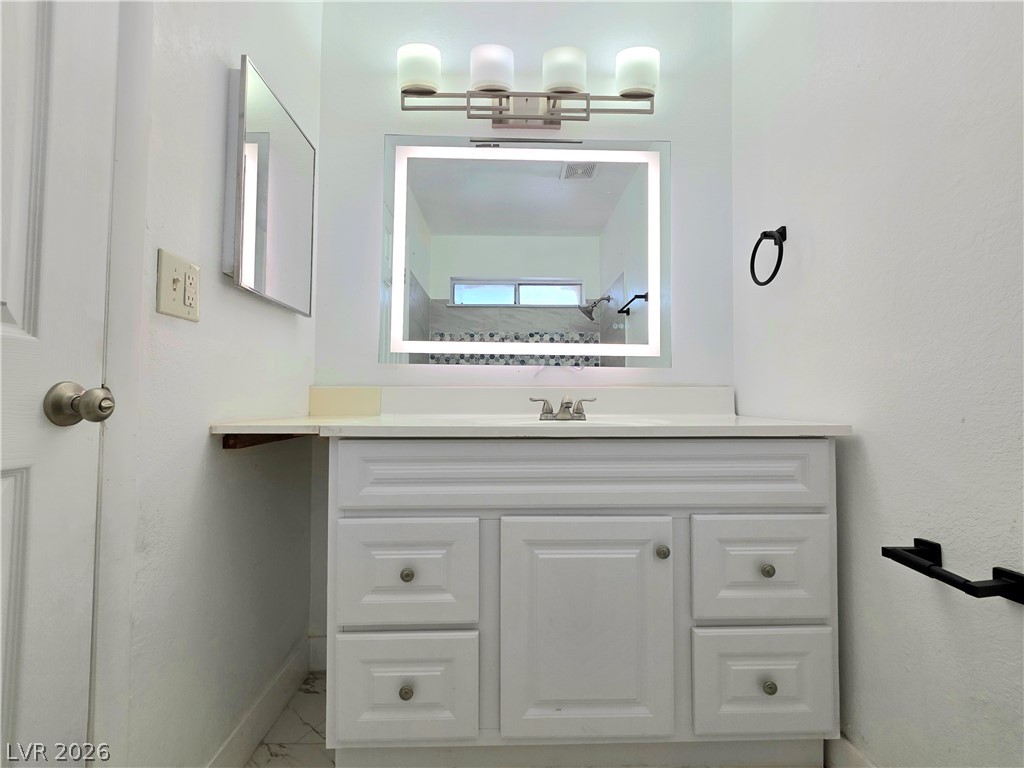 Photo 23 of 39, 3275 Arville Street #C