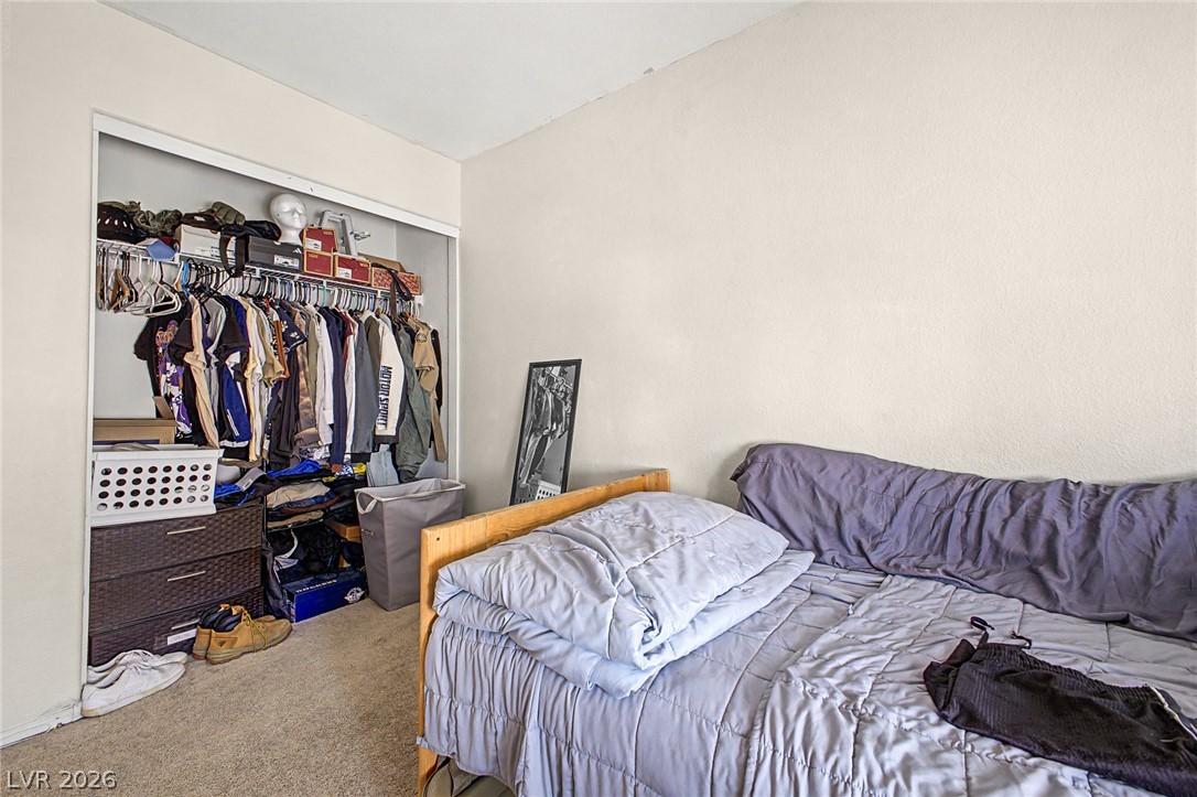 Photo 18 of 28, 3849 Bayamon Street