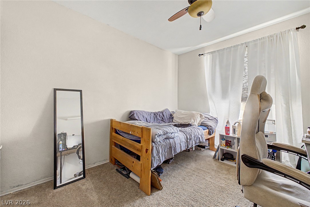 Photo 19 of 28, 3849 Bayamon Street