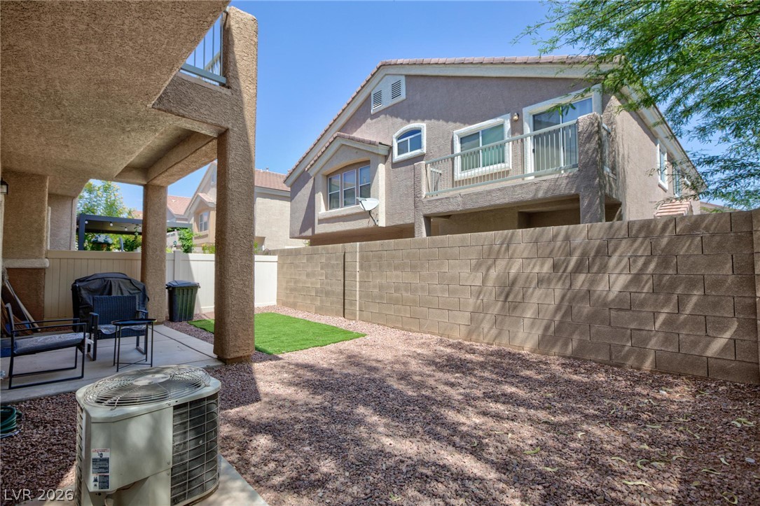 Photo 4 of 8780 Horizon Wind Avenue #102