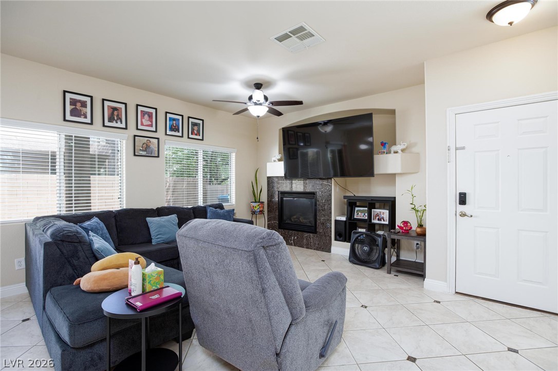 Photo 27 of 39, 8780 Horizon Wind Avenue #102