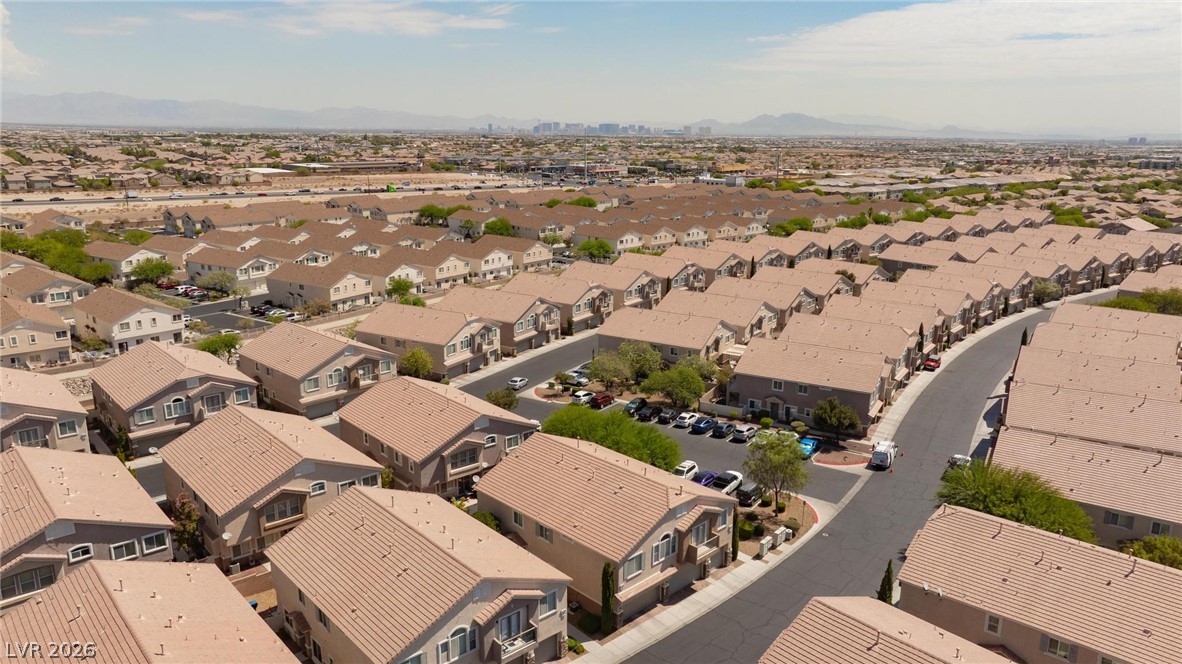 Photo 36 of 39, 8780 Horizon Wind Avenue #102
