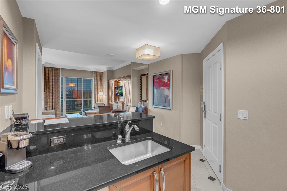 Photo 17 of 86, 125 E Harmon Avenue #3601&3603