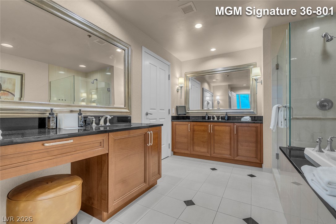 Photo 24 of 86, 125 E Harmon Avenue #3601&3603