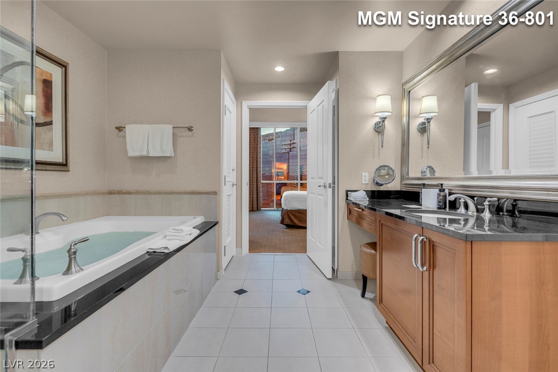 Photo 28 of 86, 125 E Harmon Avenue #3601&3603