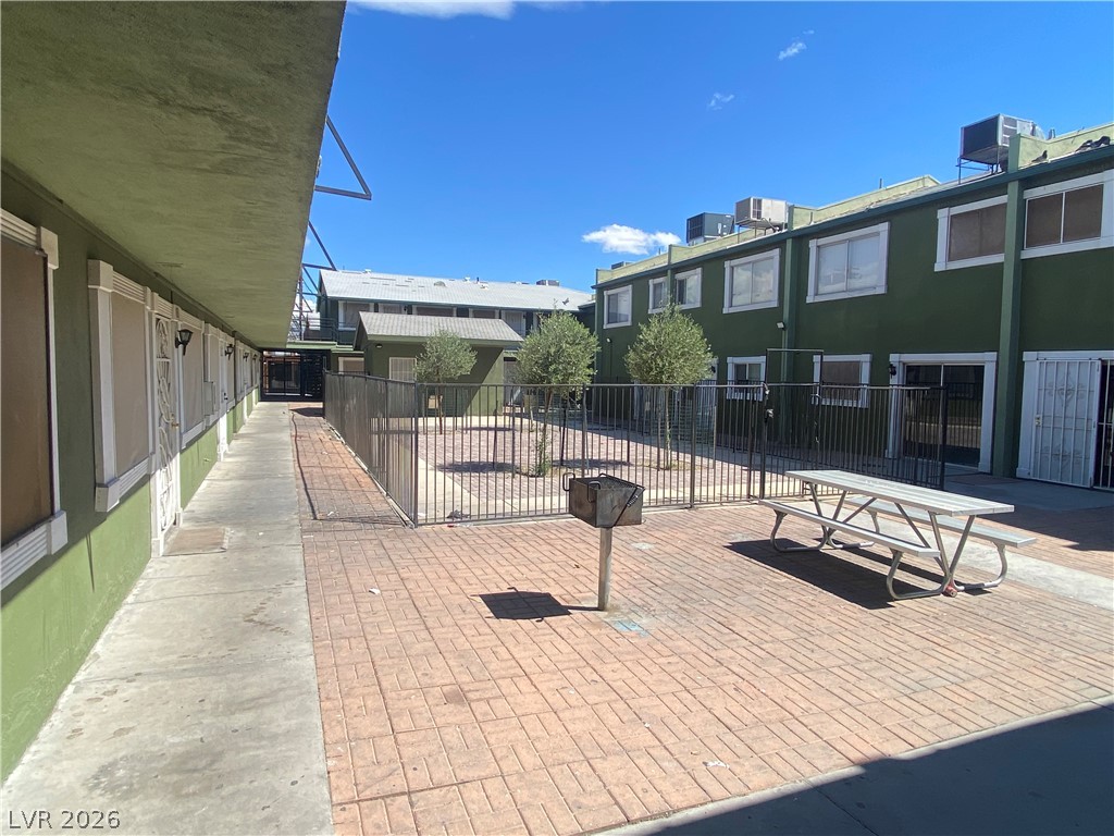 Photo 2 of 520 S 13th Street #D19