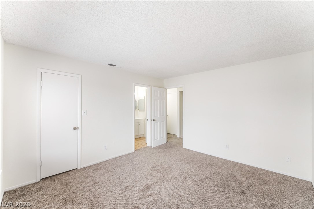 Photo 17 of 30, 3361 Civic Center Drive #F