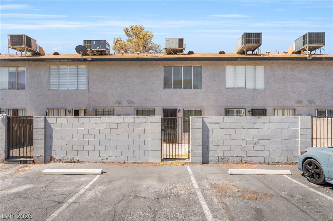 Photo 29 of 30, 3361 Civic Center Drive #F