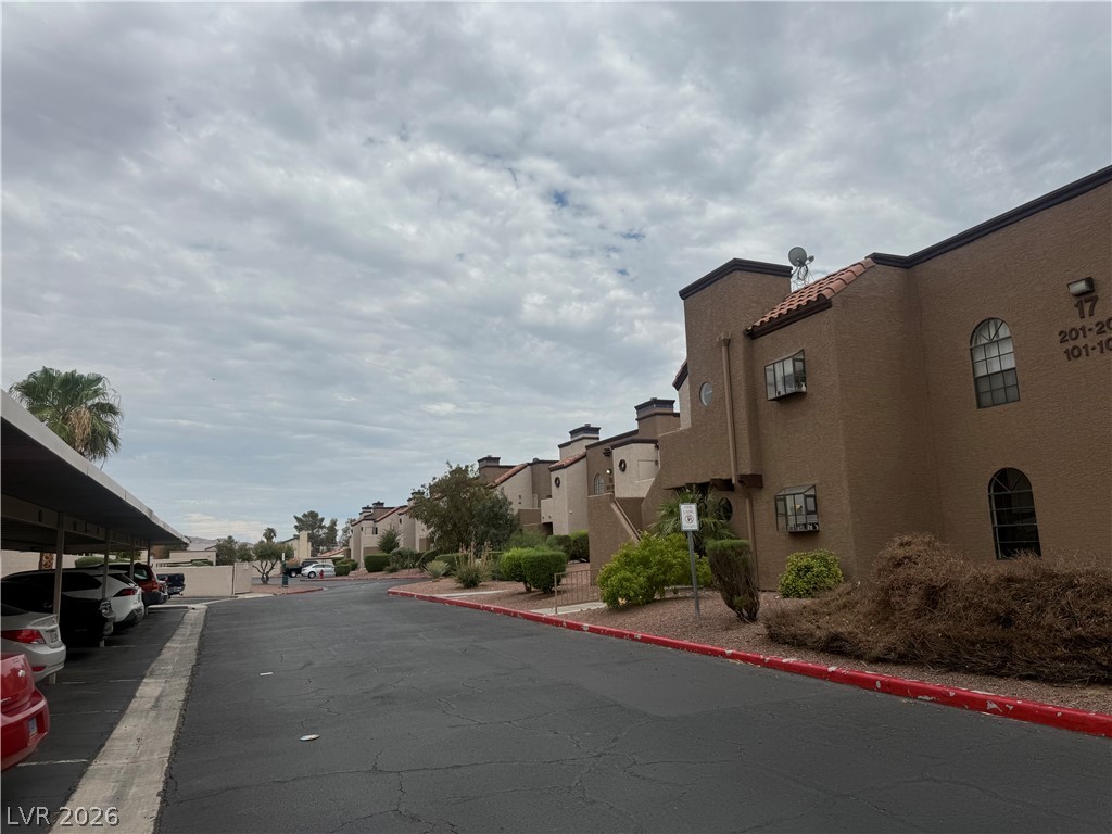 Photo 34 of 47, 2966 Juniper Hills Boulevard #101