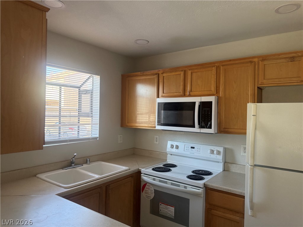 Photo 40 of 47, 2966 Juniper Hills Boulevard #101