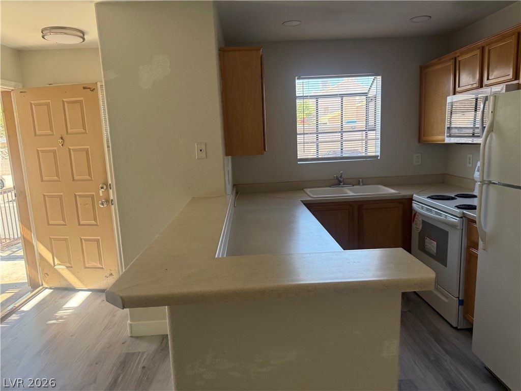Photo 42 of 47, 2966 Juniper Hills Boulevard #101