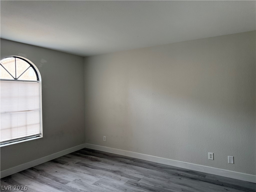 Photo 19 of 47, 2966 Juniper Hills Boulevard #101
