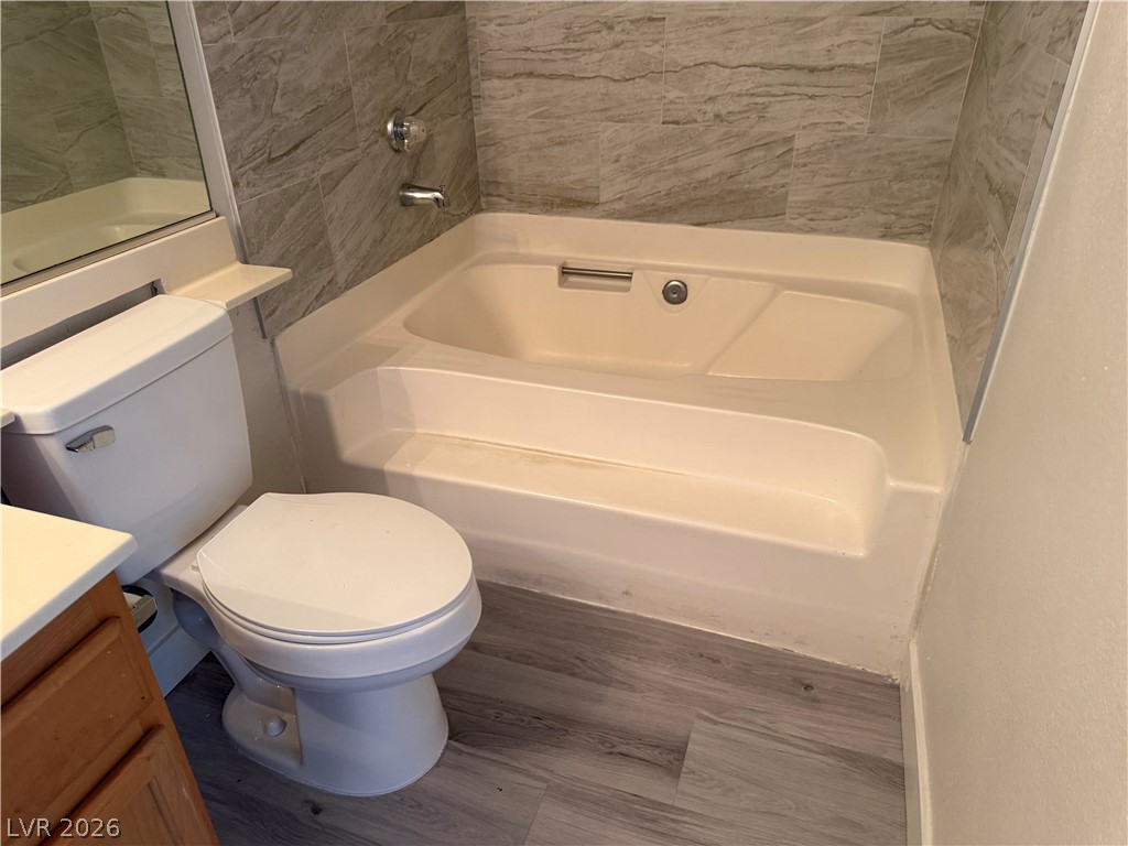 Photo 26 of 47, 2966 Juniper Hills Boulevard #101
