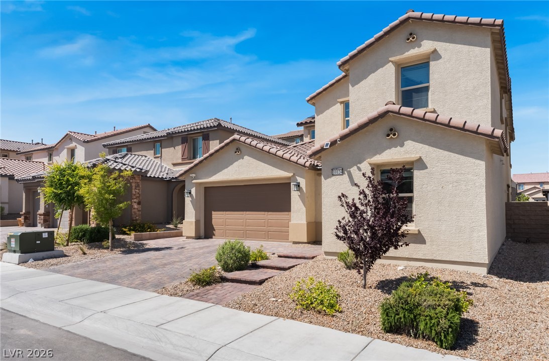 Photo 3 of 10124 Skye Saddle Avenue