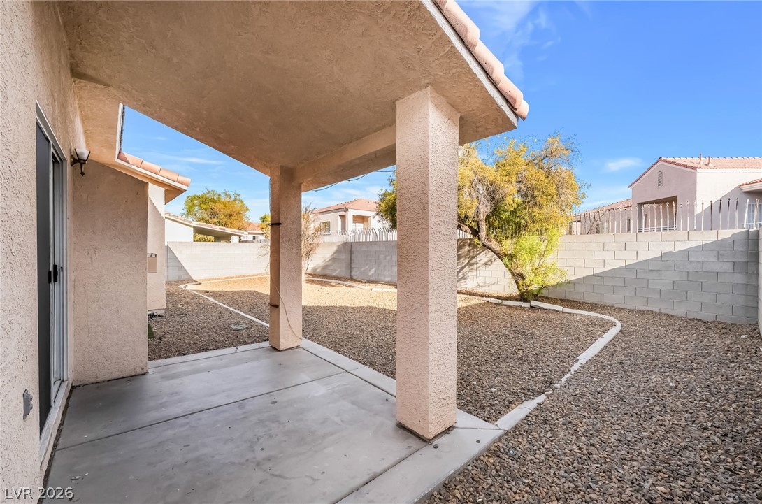 Photo 30 of 38, 3113 W Colton Avenue