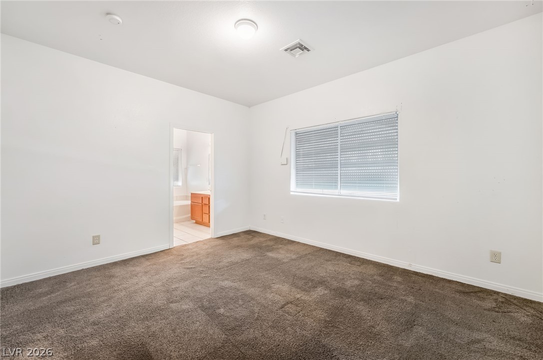 Photo 16 of 38, 3113 W Colton Avenue