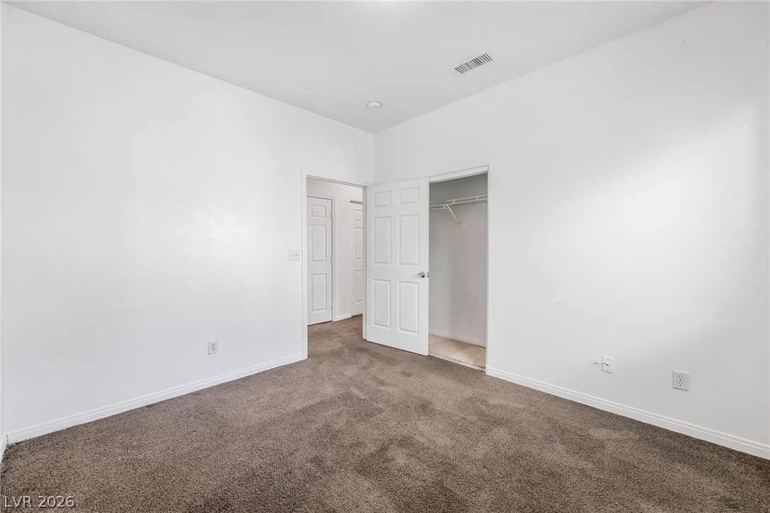 Photo 23 of 38, 3113 W Colton Avenue