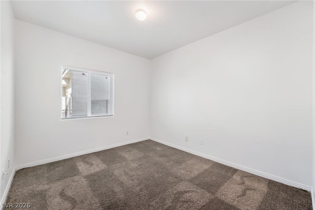 Photo 24 of 38, 3113 W Colton Avenue
