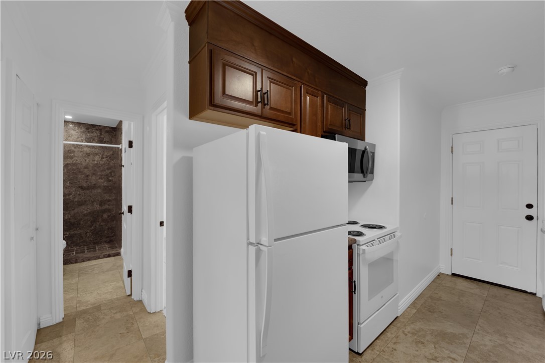 Photo 8 of 32, 193 Greenbriar Townhouse Way
