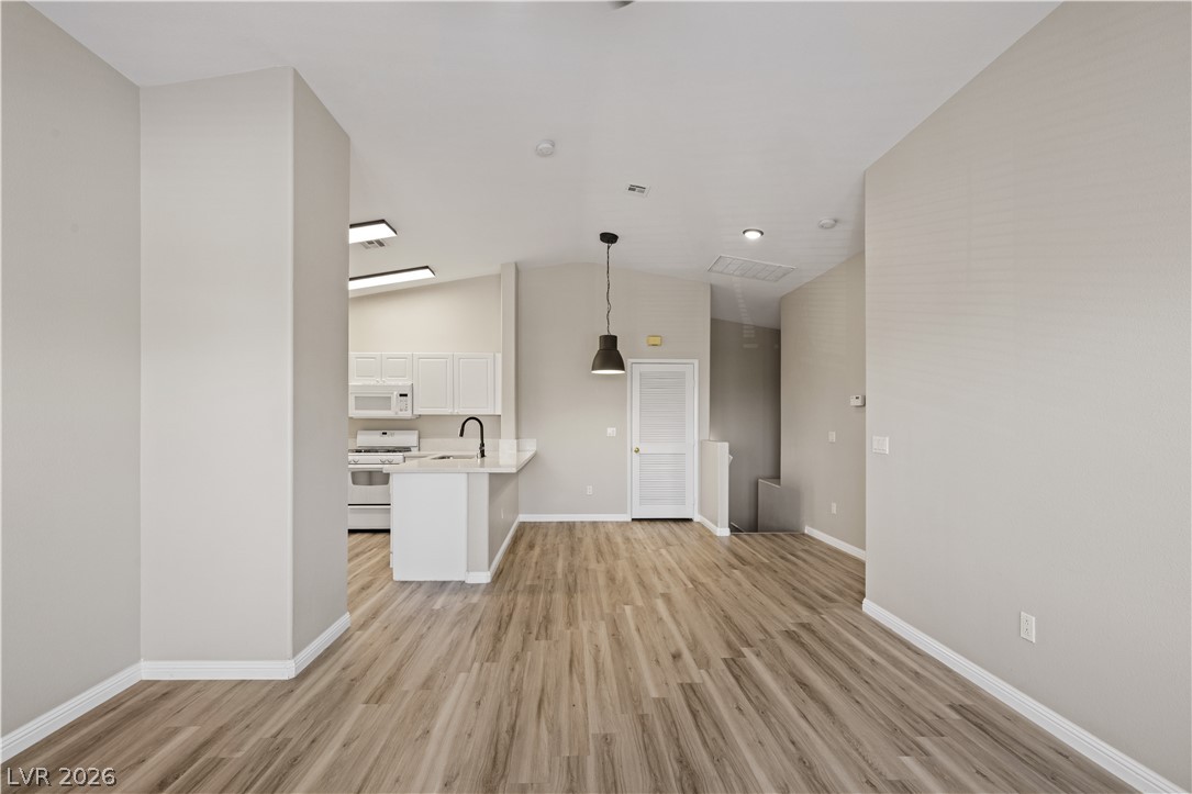 Photo 10 of 25, 8777 Roping Rodeo Avenue #101