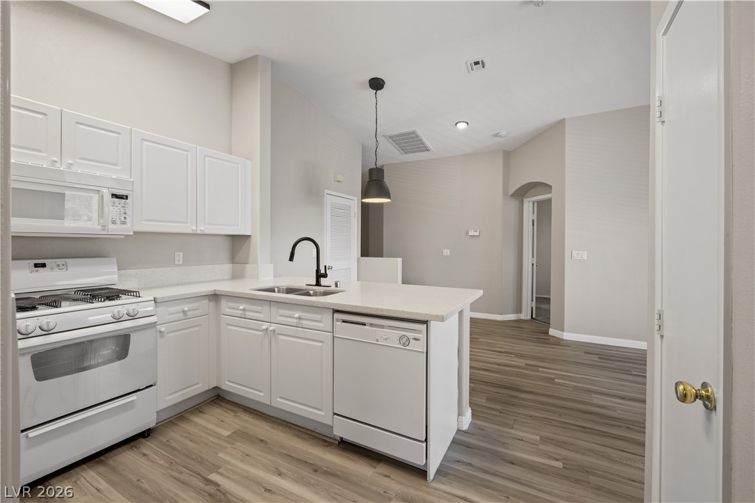 Photo 8 of 25, 8777 Roping Rodeo Avenue #101