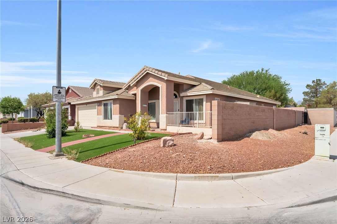 Photo 5 of 4537 Colonial Canyon Street