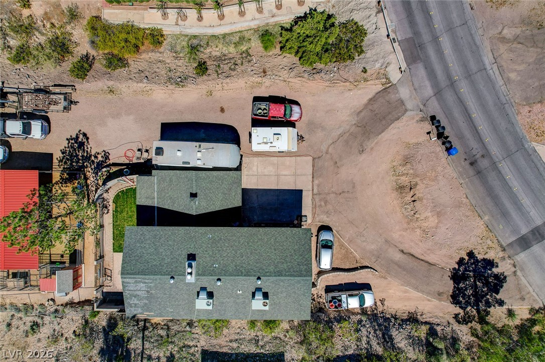 Photo 5 of 1424 Pueblo Drive