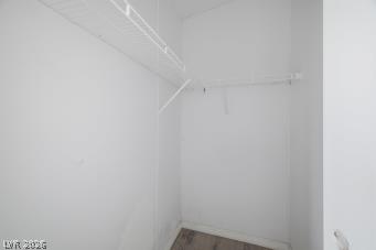 Photo 8 of 32, 961 W Elderberry Street