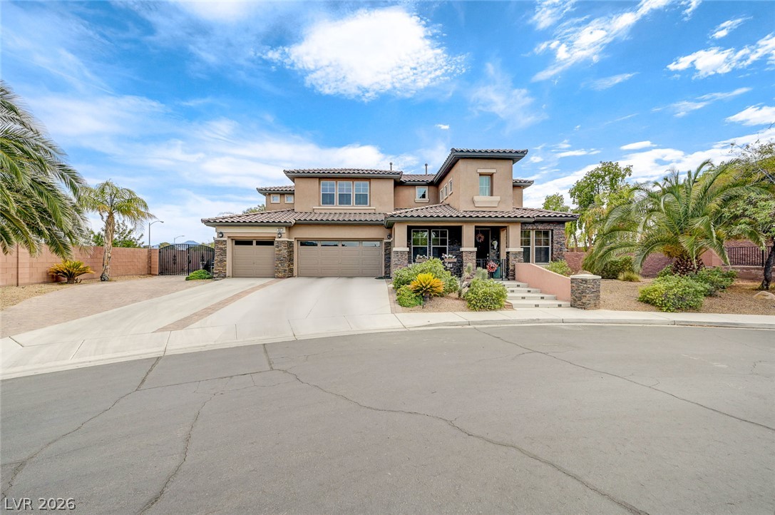 581 Via Balizan Avenue, Las Vegas