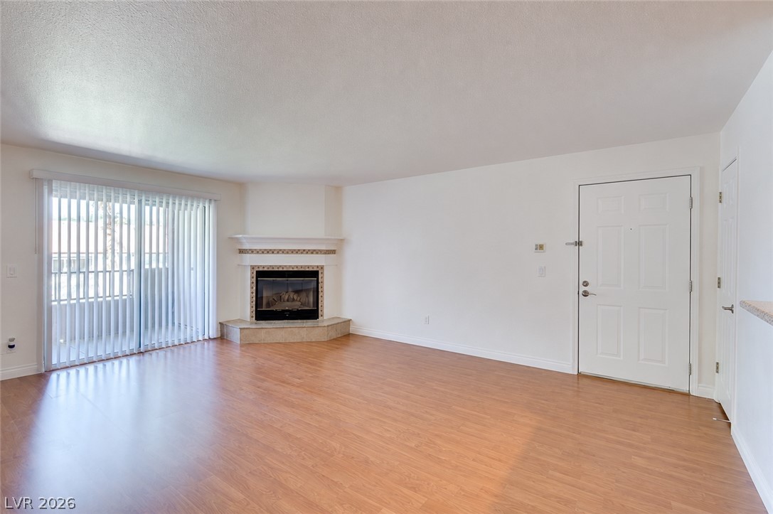 Photo 7 of 24, 2606 S Durango Drive #246