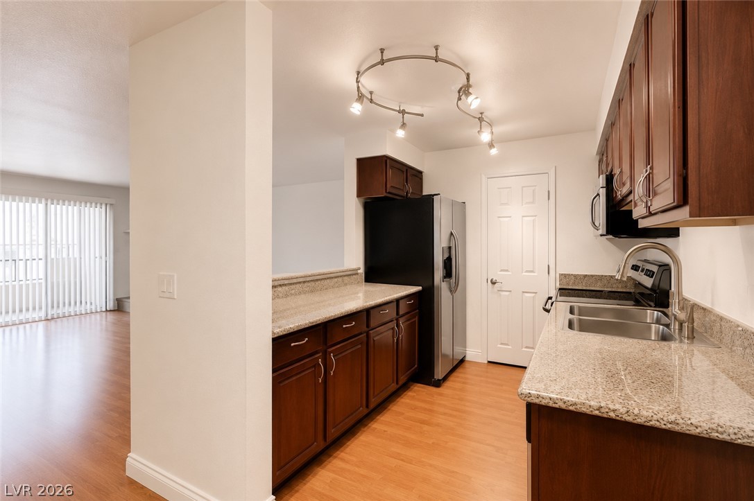Photo 14 of 24, 2606 S Durango Drive #246