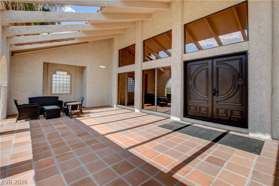 Photo 6 of 72, 672 Los Feliz Street
