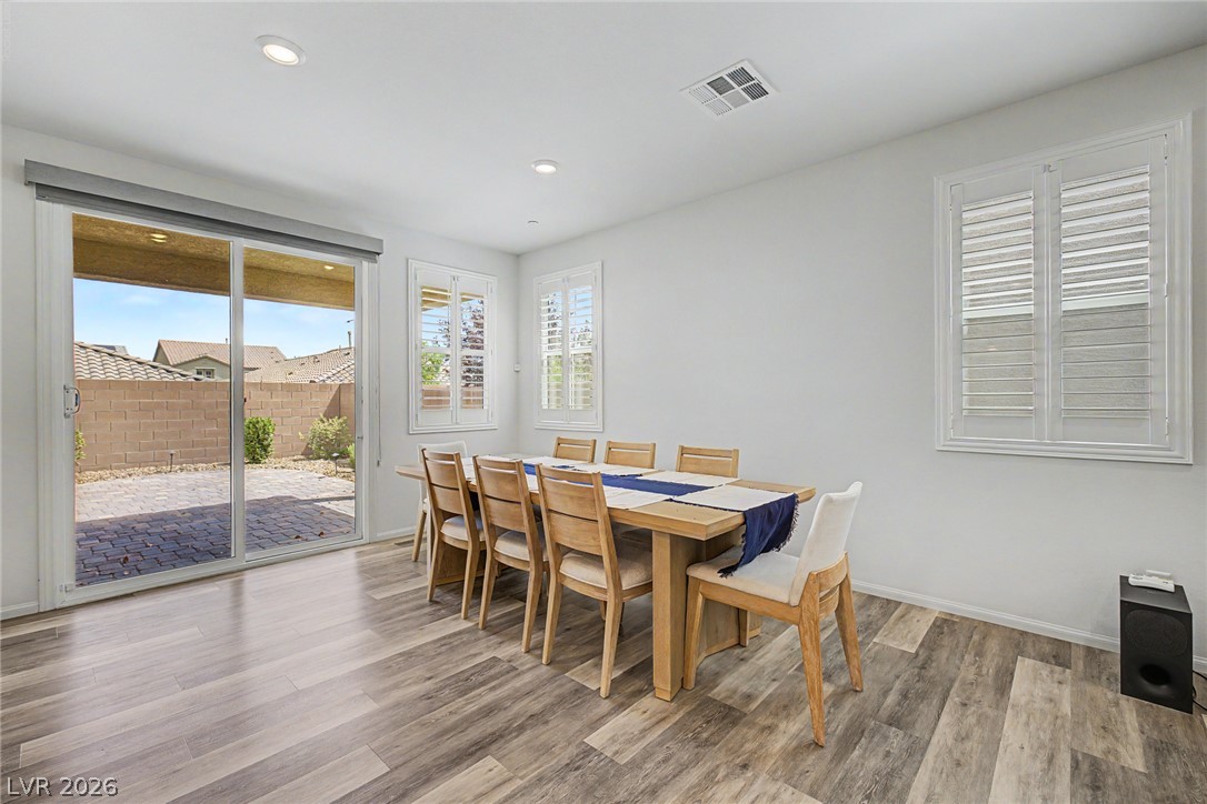 Photo 10 of 31, 2936 Duverney Avenue