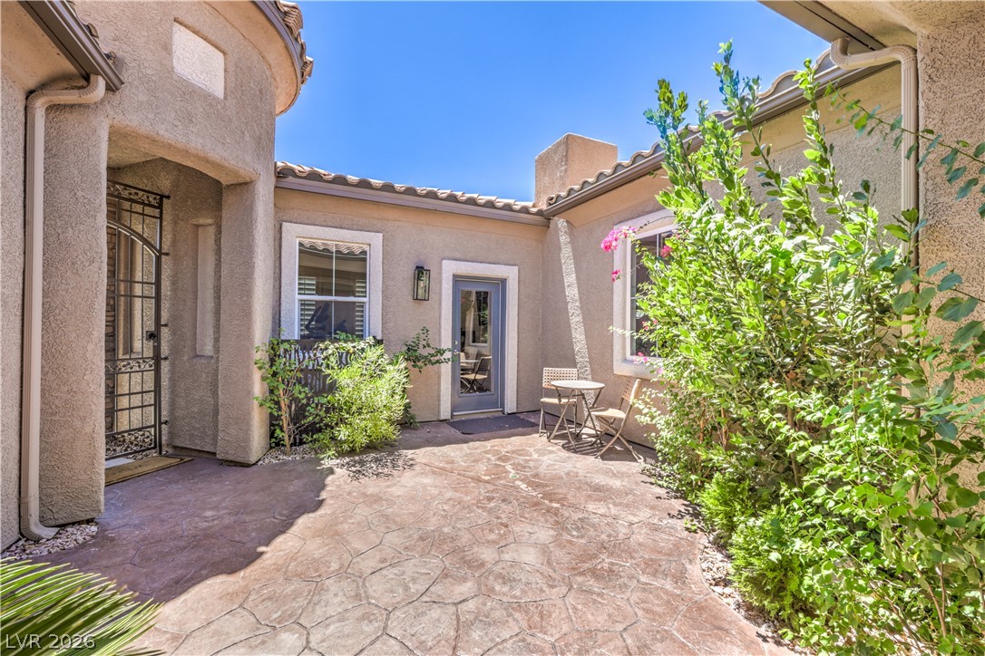 Photo 6 of 44, 7166 Frontier Hills Avenue