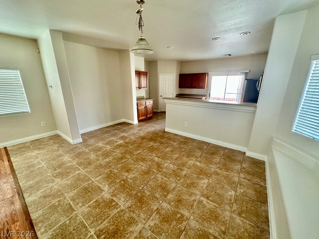Photo 8 of 51, 8912 Snowtrack Avenue