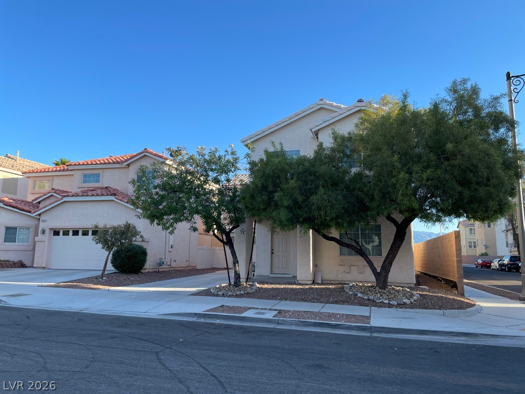 8912 Snowtrack Avenue, Las Vegas 89149
