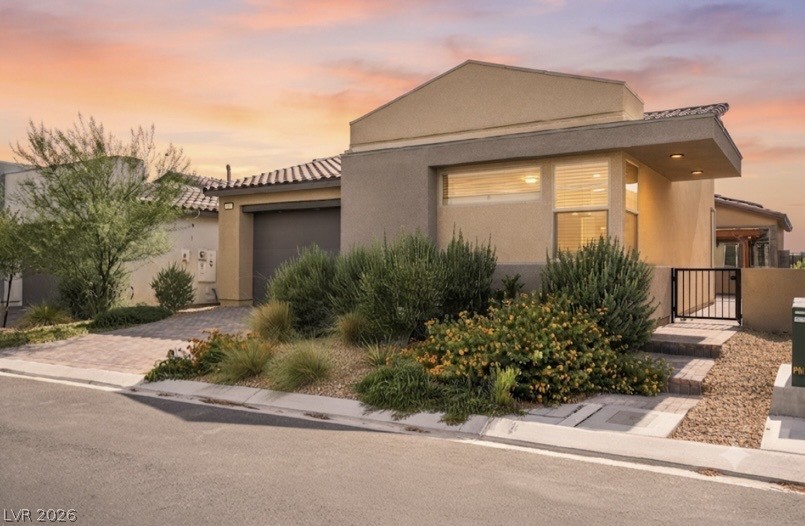 9958 Egan Valley Street, Las Vegas 89166