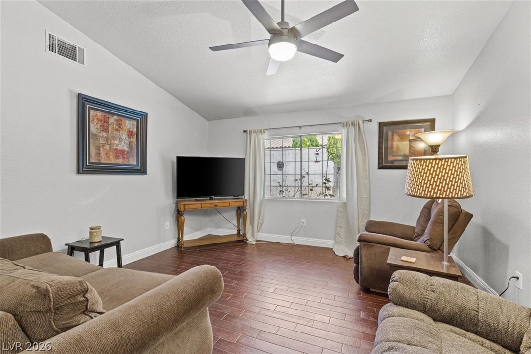 Photo 4 of 1228 Autumn Ridge Circle