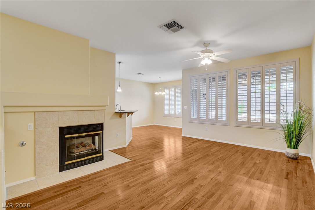 Photo 3 of 2025 Poppywood Avenue