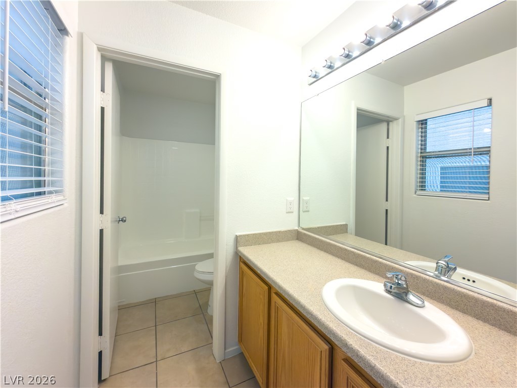 Photo 8 of 12, 8616 Shady Pines Drive