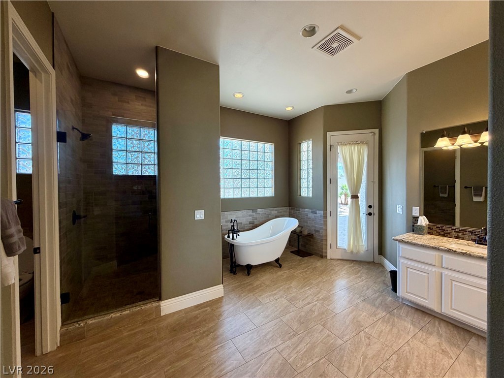 Photo 21 of 63, 8595 Bella Vacio Court