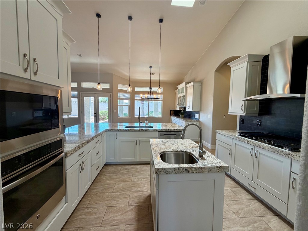 Photo 15 of 63, 8595 Bella Vacio Court