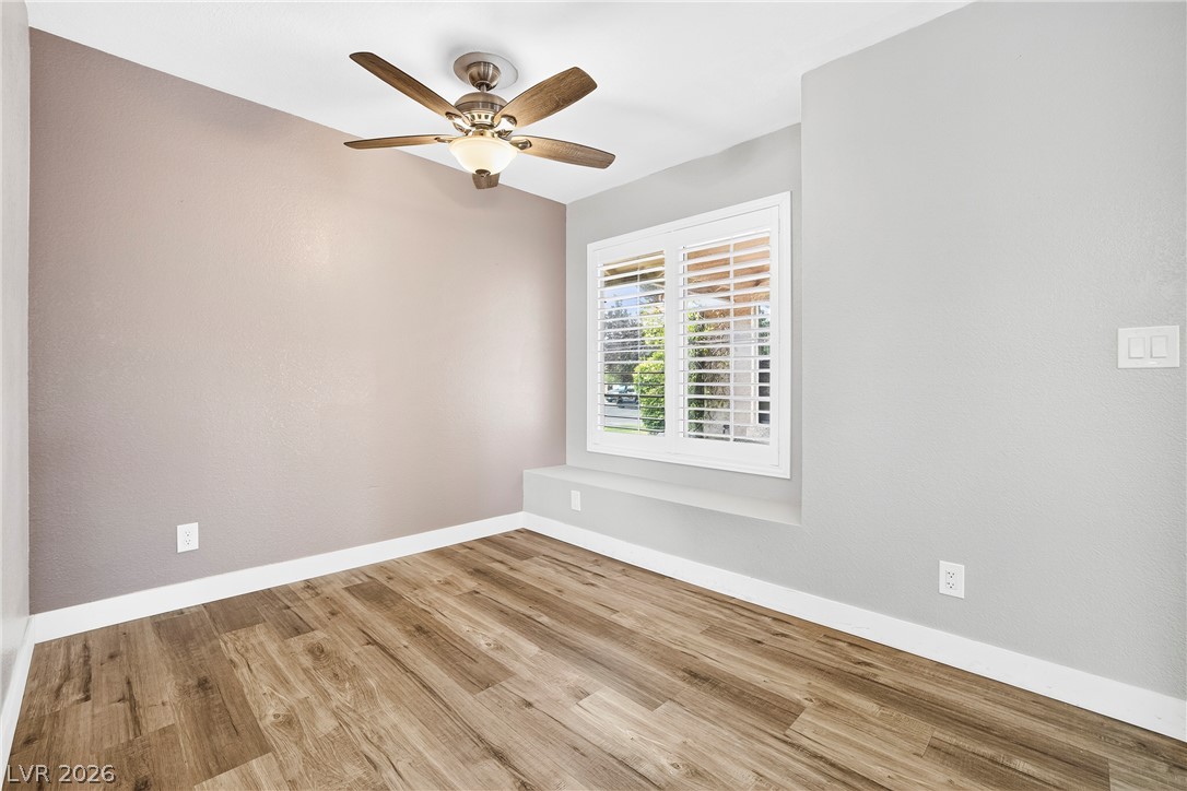 Photo 7 of 23, 2803 Camelback Lane
