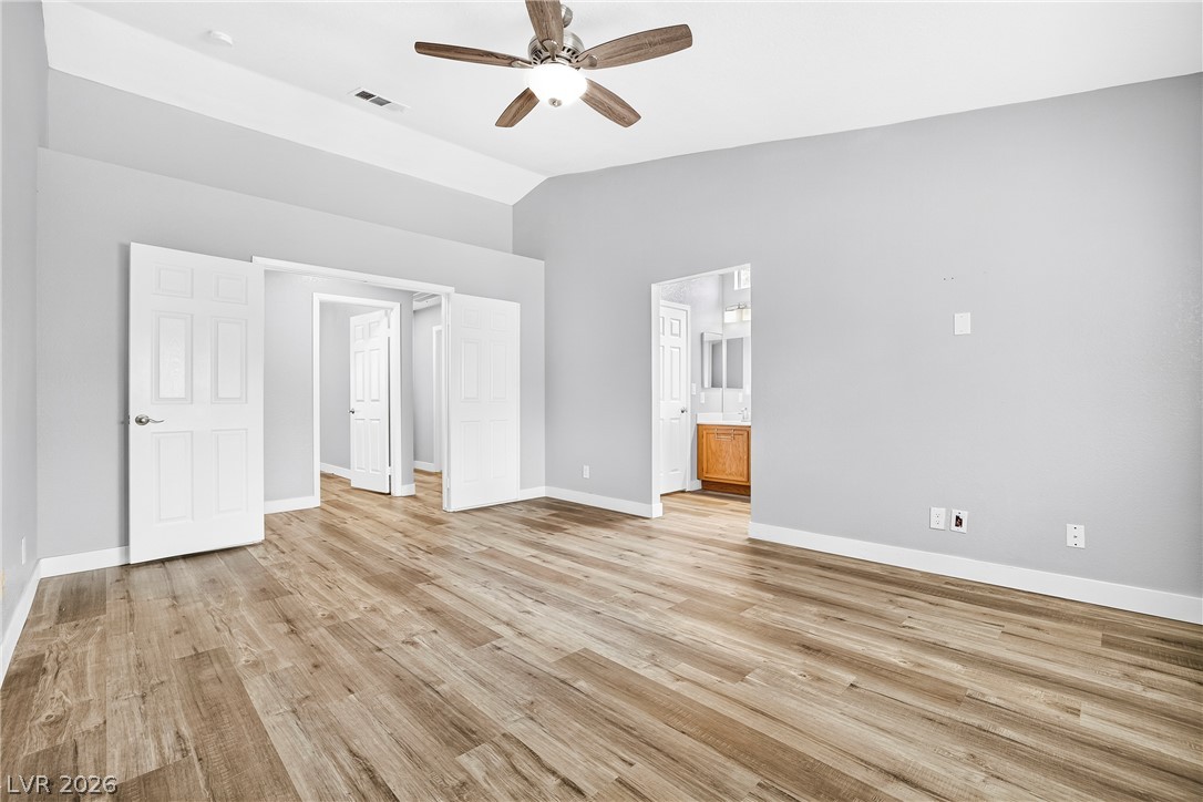 Photo 11 of 23, 2803 Camelback Lane