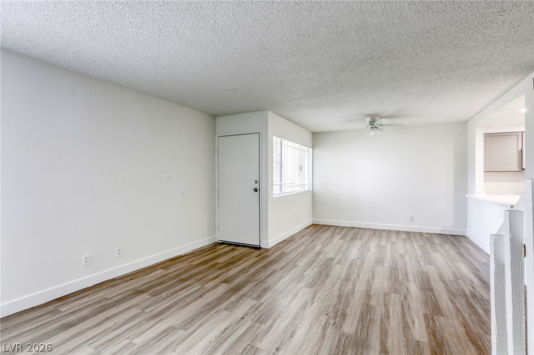Photo 6 of 44, 4770 Topaz Street #14