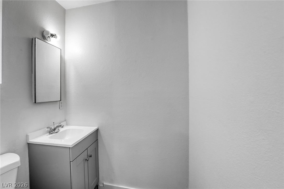 Photo 36 of 44, 4770 Topaz Street #14