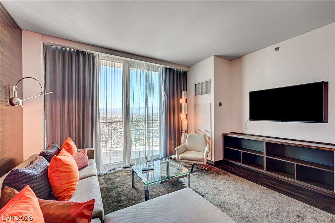 Photo 42 of 49, 4381 W Flamingo Road #53307