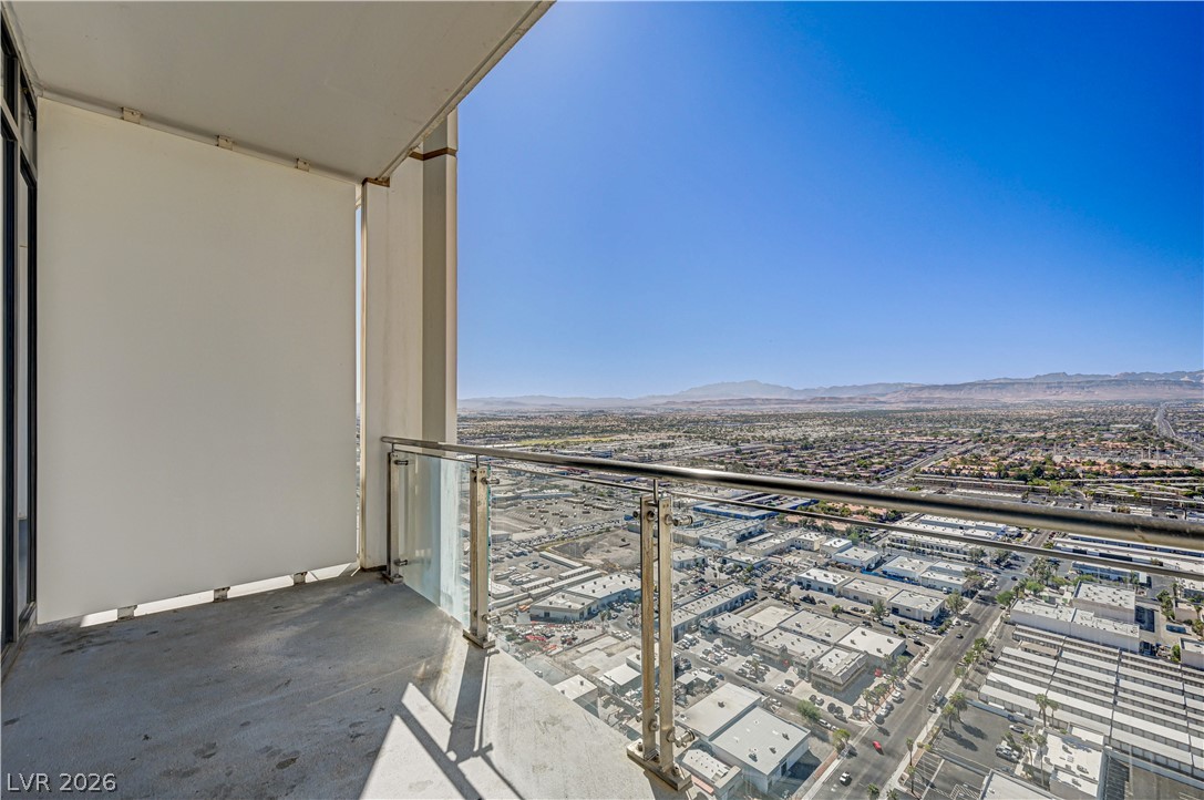 Photo 46 of 49, 4381 W Flamingo Road #53307