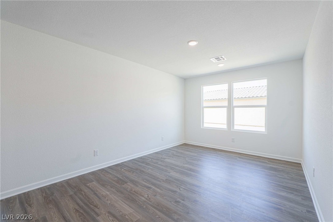 Photo 10 of 18, 653 S Dyani Drive