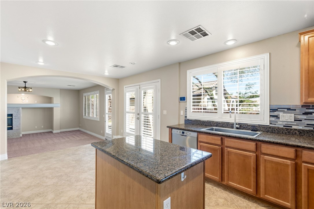 Photo 16 of 52, 1174 Twinkling Meadows Drive